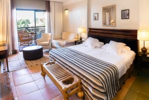 habitación doble con cama supletoria (2 adultos + 1 niño) - Hotel Vincci Selección Estrella del Mar