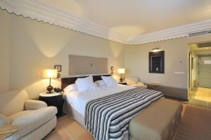 dos habitaciones dobles comunicadas (4 adultos)  - Hotel Vincci Selección Estrella del Mar