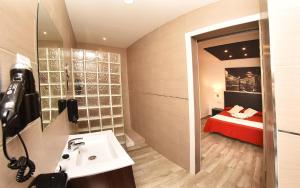 habitación doble con servicio gratuito de enlace con el aeropuerto - 1 o 2 camas - Hotel Zen Airport